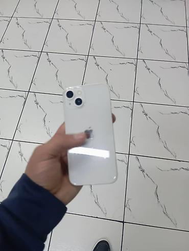 Apple iPhone: IPhone 13, Белый — 2