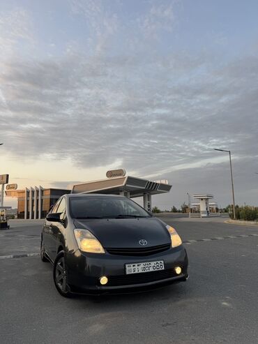 Toyota Prius: 1.5 л | 2008 г