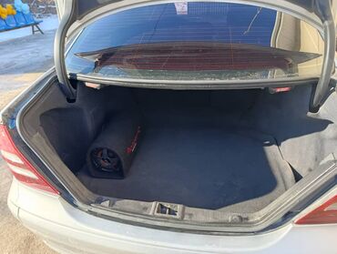 Mercedes-Benz: Mercedes-Benz C-Class: 2001 г., 2 л, Механика, Газ, Седан — 11