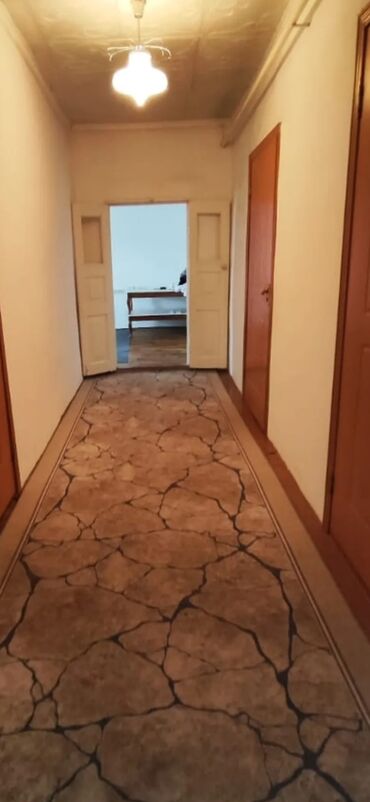 мини отель: 60 м², 4 комнаты, Парковка, Забор, огорожен