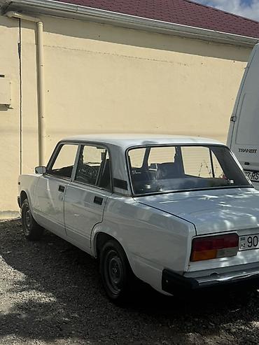 VAZ (LADA): VAZ 2107, ağ rəng, sedan Maşin idealdir özne saz maşn axdaran desin — 5