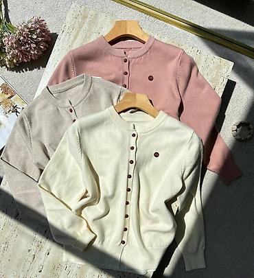 Bluze: NOVA KOLEKCIJA ŽENSKIH BLUZA – MODERNI I ELEGANTNI MODELI Osvežite — 27