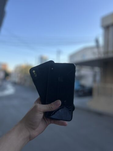 Infinix: IPhone Xs Max, 64 GB, Qara, Face ID
