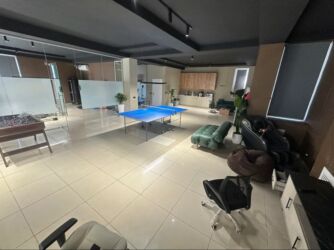 работа в бишкеке швейный цех упаковщик 2020: Ижарага берем Офистик, 250 кв. м, Административдик имаратта, Тоолор көрүнүп турат, 1-катар, Жабдуулары менен