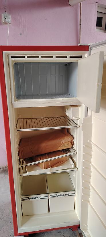 Yeni 1 qapılı Soyuducu Satılır, rəng - Qırmızı