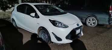 Toyota: Toyota Corolla: 1.5 l | 2018 il Sedan — 8