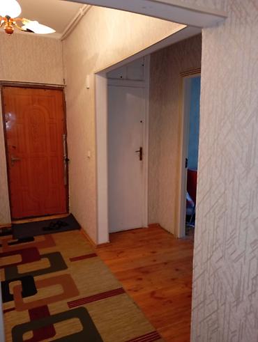 Köhnə tikili: 2 otaqlı 3 otağa düzəldilmiş mənzil satılır. Bu yaxınlarda təmir — 15