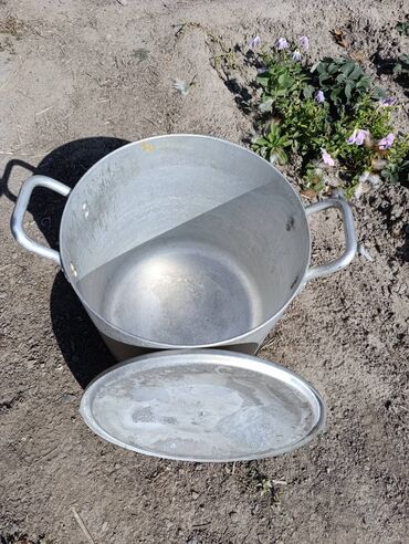 Кастрюли: Большие кастрюли СССР Алюминий: 30 литров - 3200 сом 25 литров - 2700 — 2
