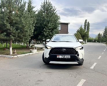 changan 2025: Toyota Corolla Cross: 2024 г., 2 л, Вариатор, Бензин, Кроссовер — 1