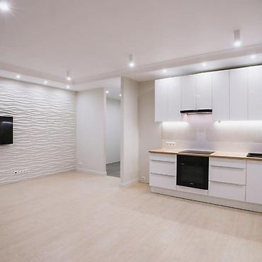 Поклейка обоев: Поклейка обоев, Демонтаж старых обоев | Жидкие обои, Фотообои, Обои под покраску Больше 6 лет опыта — 18