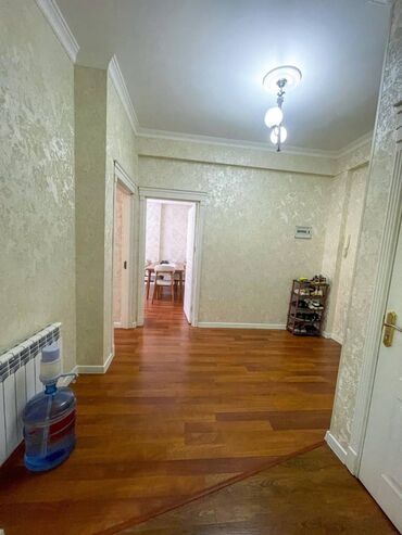 Yeni tikili: 3 otaqlı, Yeni tikili, 81 kv. m — 6