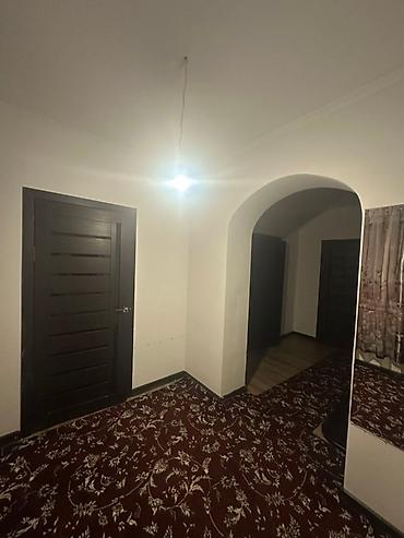 Продажа коттеджей и домов: Продается двухэтажный кирпичный дом. Дом построен из качественного at lalafo.kg — 16 Продажа коттеджей и домов: Продается двухэтажный кирпичный дом. Дом построен из качественного — 16