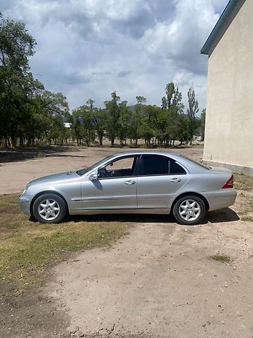 Продажа авто: Mercedes-Benz C-Class: 2002 г., 2 л, Автомат, Бензин, Седан — 10
