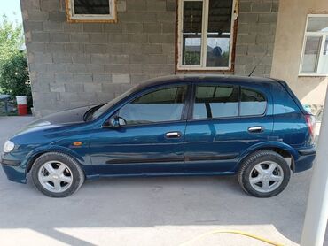 Nissan: Nissan Almera: 2001 г., 1.8 л, Автомат, Бензин, Хэтчбэк