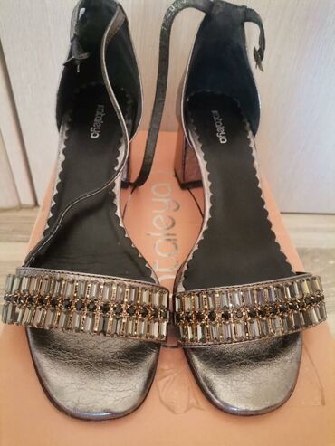 Sandale: Sandale, 39 — 14