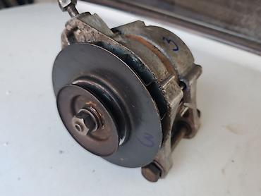 Auto delovi: Alternator Lada 2101,2102,2103,2106,2105,2107 Riva, Lada 2121 Niva 1.6 — 4
