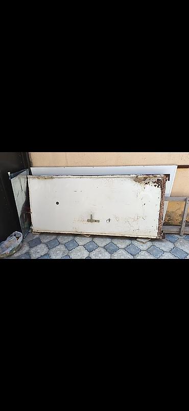 qapi demir qapi seyf qapi: TƏCİLİ SATILIR!!!!! - Material: qalın metal - Rəng: ağ Ünvan:3 saylı — 1