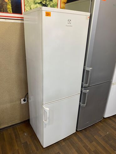 İçki texnikası: 2 qapılı Indesit Soyuducu Satılır