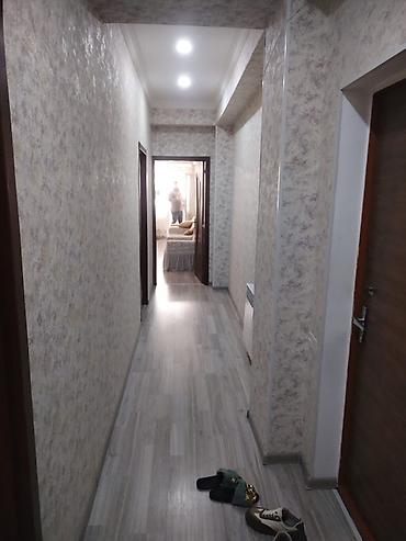 lenkeran heyet evleri: 3 otaqlı mənzil – geniş zal, ayrıca yataq otaqları və mətbəx — 5