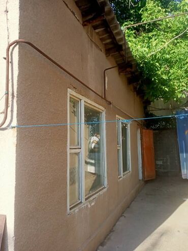 помещение для швейного цеха: Склад 45 м² (две комнаты: 30 и 15 м²), сухой и чистый, расположен на
