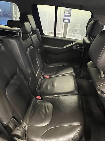 Nissan: Nissan Pathfinder: 2006 г., 4 л, Типтроник, Газ, Внедорожник — 14