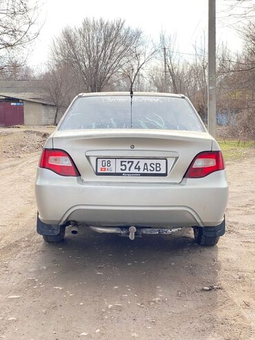 Daewoo: Daewoo Nexia: 2008 г., 1.6 л, Механика, Бензин, Седан