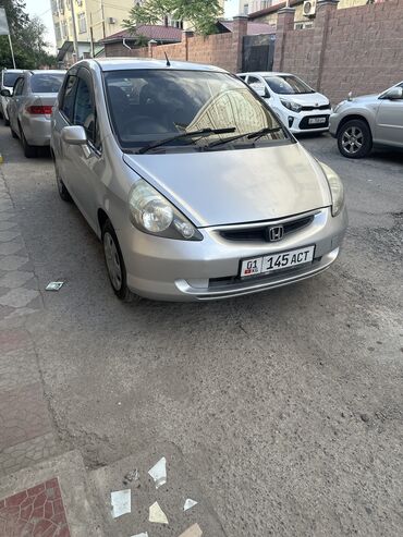 сдаю одиссей: Сдаю в аренду: Легковое авто, Частная аренда