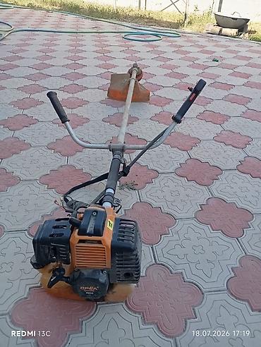 75 куб: Бензиновый триммер ОРЕЛ (ORÈL) 52CC ПРОДАЮ - Двигатель: 2‑тактный — 3