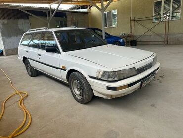 крыло марк 2: Toyota Camry: 1987 г., 2 л, Механика, Дизель, Универсал
