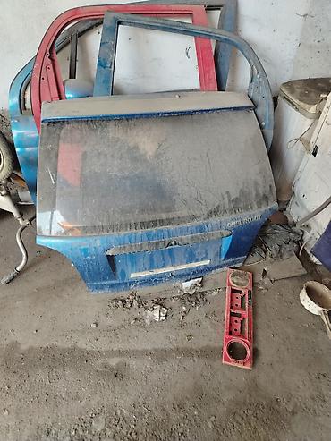 шины цены: Daewoo matiz 2 задний двер 2 шт багажник 1 передний правой крила — 4