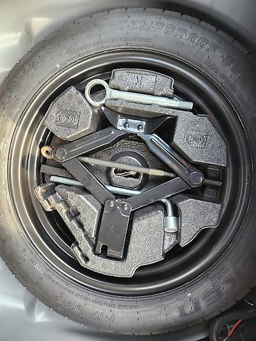 Subaru: Subaru Forester: 2019 г., 2.5 л, Механика, Бензин, Кроссовер — 12