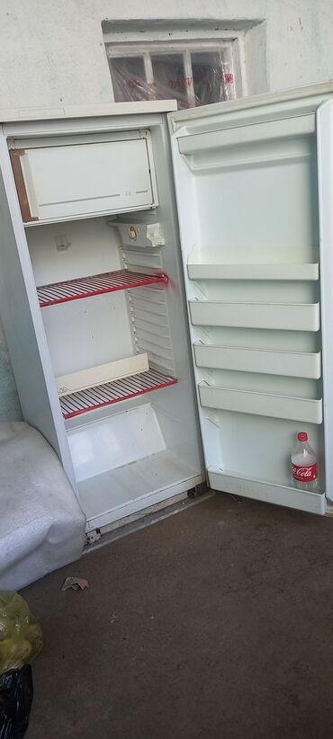 витриные холодильники: Холодильник Atlant, Б/у, Однокамерный