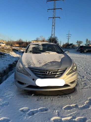 машина хундай саната: Hyundai Sonata: 2010 г., 2 л, Автомат, Газ, Седан