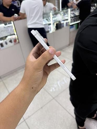 Apple iPhone: IPhone 17 Pro Max, Б/у, 512 ГБ, Белый, Коробка, 100 % — 5