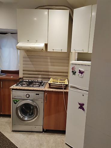 bail: Bakı, Bayıl, 2 otaqlı, Köhnə tikili, m. Sahil, 47 kv. m — 3
