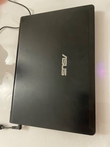 asus j102: Razılaşma yolu ilə satılır işlək vəziyyətdədir batareykası işləmir