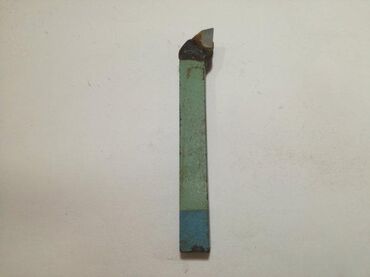 kompresor za duvanje balona cena: Strugarski noz 12x12mm sa vidijom -P40 (1981) Strugarskinoz x mm sa