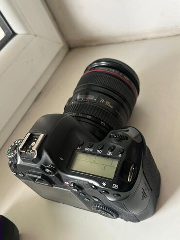 фото камера: Срочно !!Срочно !!!Фотоаппарат,Canon 6Dв отличном