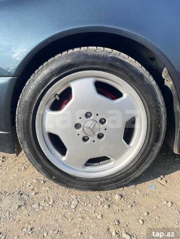 r17 barter: R17 yaxşı vəziyyətdədir.tekerler normal.ozunden bahali M diskle barter