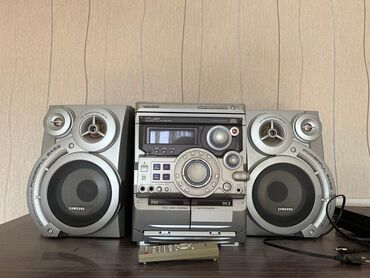 Musiqi mərkəzləri: Samsung Max b570 musiqi mərkəzi
