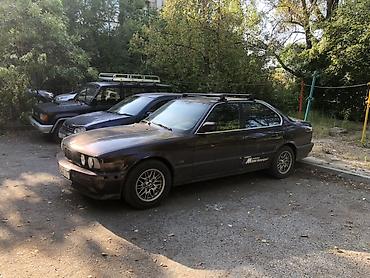 range rover v: BMW 5 series: 1992 г., 2 л, Механика, Бензин, Седан — 4