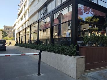 pəncərə silən robot: Her nov EV OBYEKT ŞÜŞELERI yuyulur reklamlar temizlenir Bağ Şüşeleri — 1