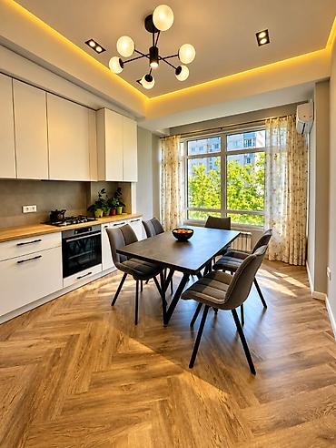 Продажа квартир: 1 комната, 45 м², Боконбаева/Уметалиева Элитка, 5 этаж, Дизайнерский ремонт — 2