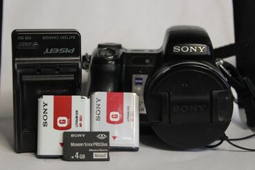 цифровые фотоаппараты бишкек: Продаю фотоаппарат Sony CyberShot DSC-H7 работает отлично, состояние