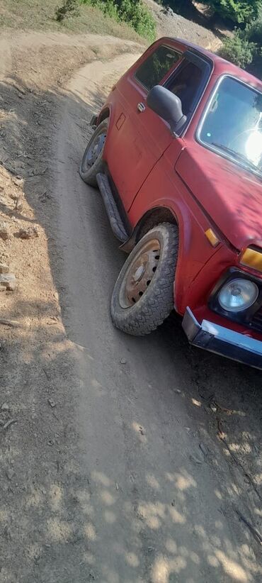 vaz 2172: VAZ (LADA) 4x4 Niva: 1.7 l | 1986 il | 12888 km Universal