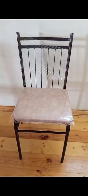 Masa və oturacaq dəstləri: Mətbəx üçün, Yeni, Açılmayan, Kvadrat masa, 4 stul — 8