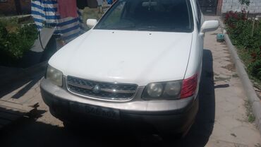 реле на фары: Nissan Avenir: 1998 г., 2 л, Автоматические, Бензин, Универсал