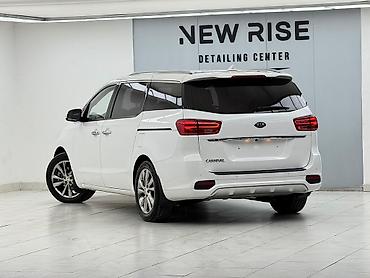 Kia: Kia Carnival: 2019 г., Минивэн — 5