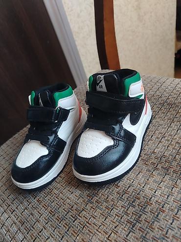 Детская одежда и обувь: Цвет - Черный Кроссовки, Nike, Размер: 21, Унисекс — 4