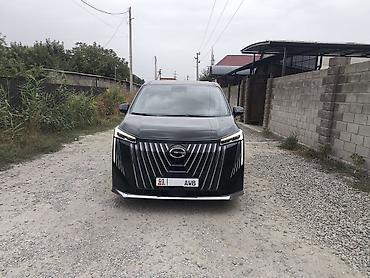 gac trumpchi s7: GAC Trumpchi M8 — стильный чёрный минивэн бизнес‑класса. Основные — 1